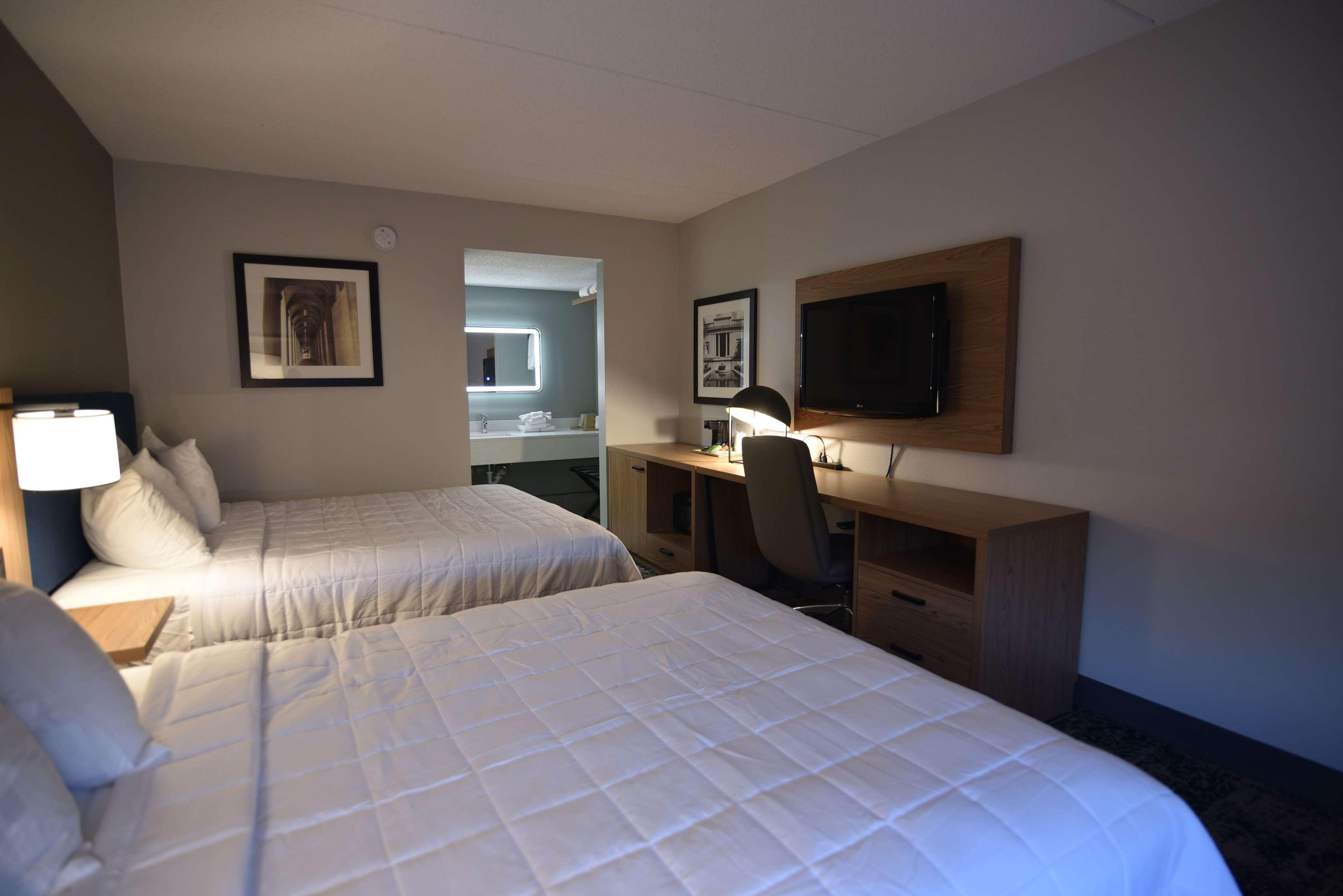 Baymont By Wyndham Pine Grove I-81 Hotell Exteriör bild